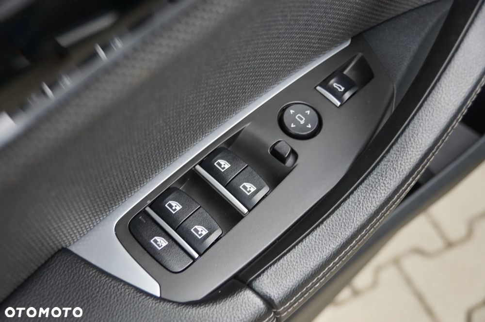 BMW X3 xDrive20d - 28