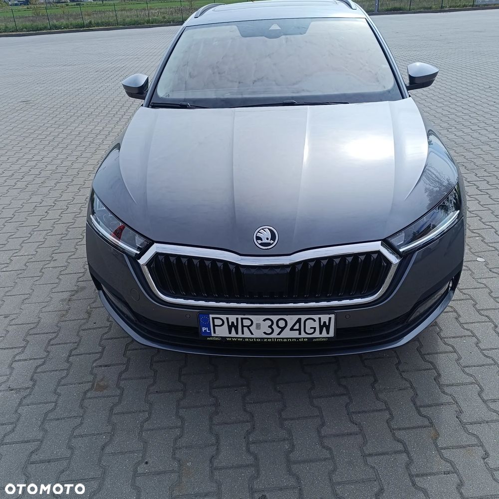 Skoda Octavia 2.0 TDI DSG Selection - 1