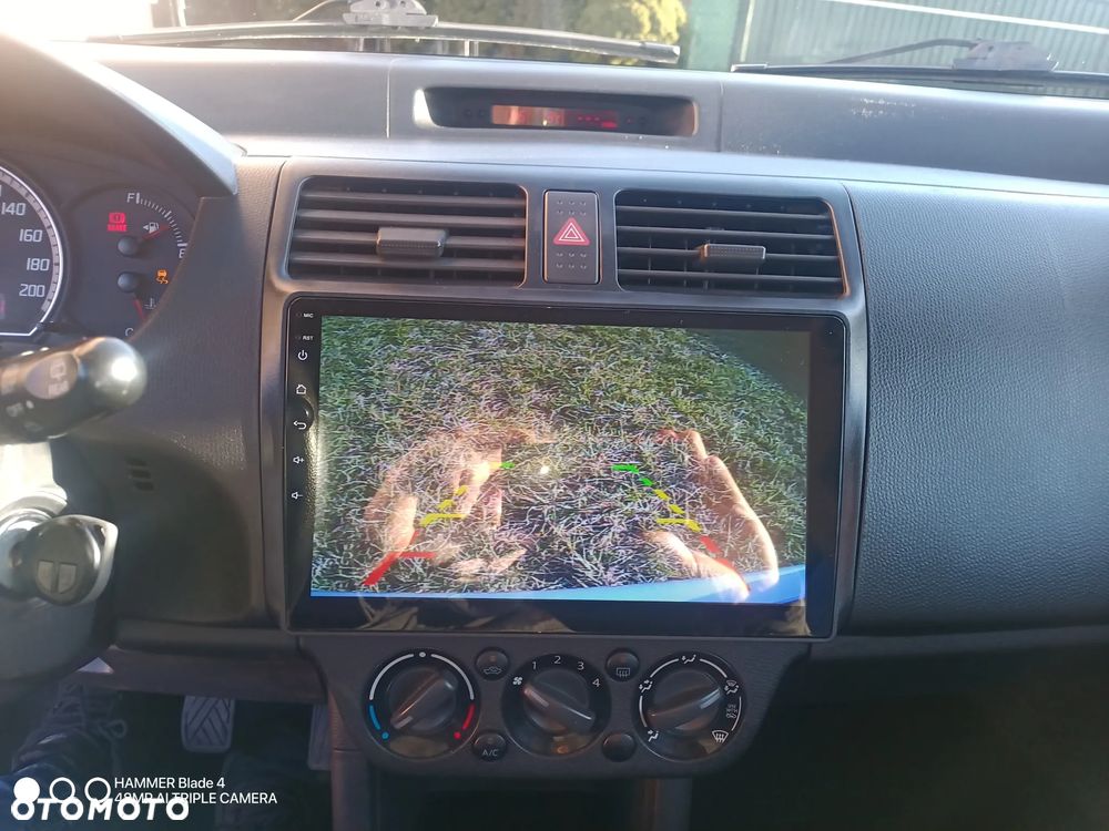 Suzuki Swift 1.3 Comfort - 30