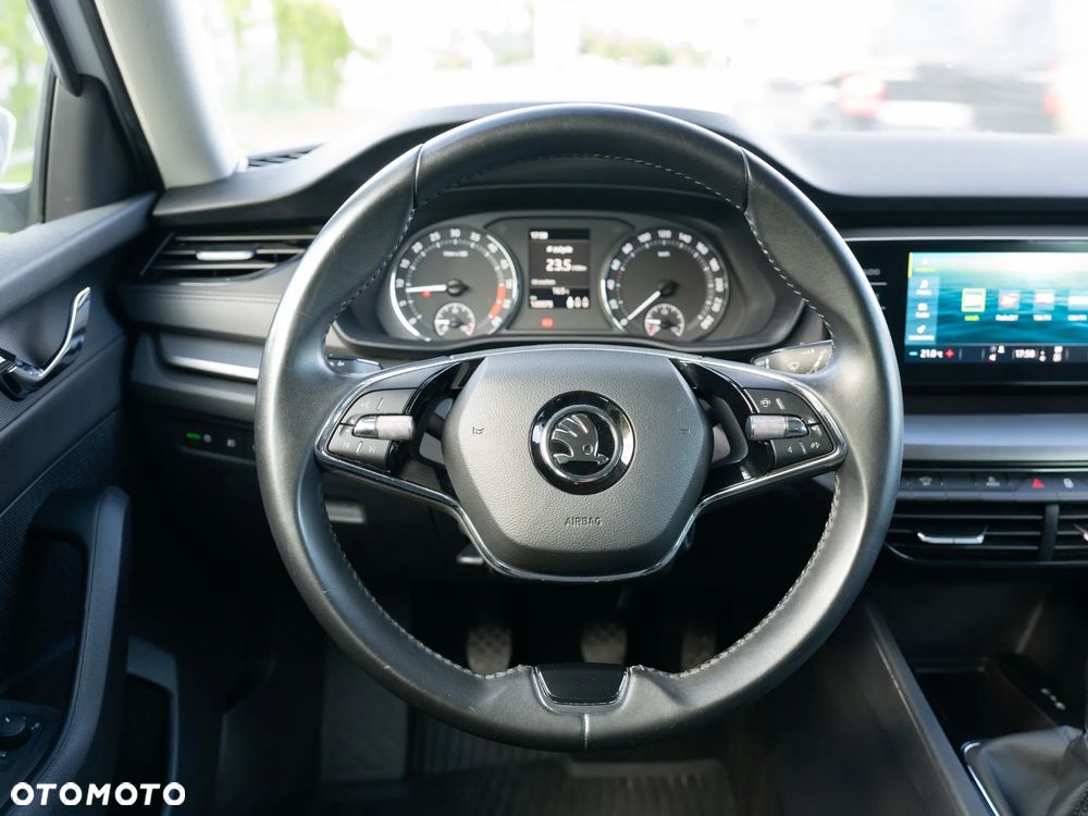 Skoda Octavia 2.0 TDI Ambition - 22