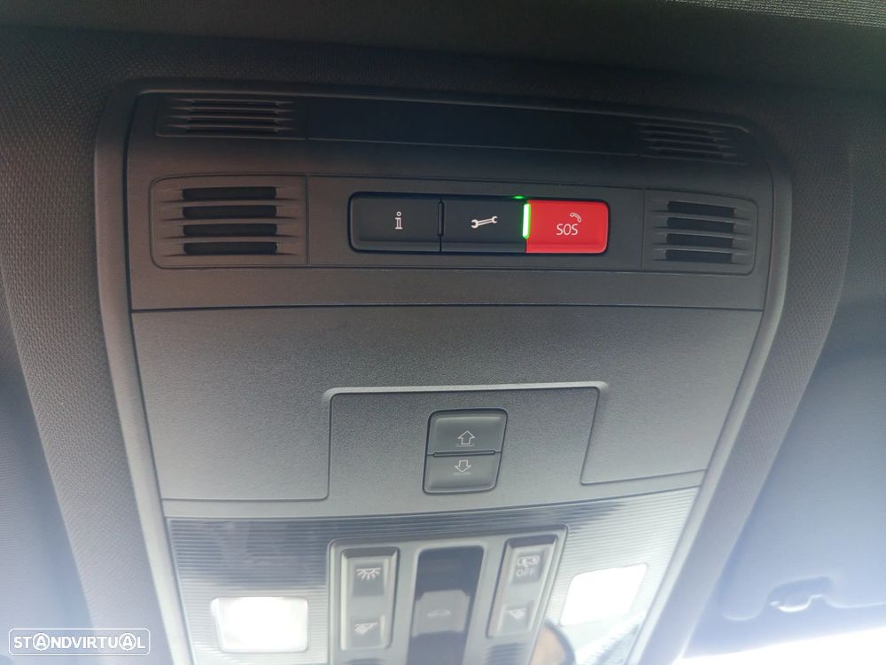 VW T-Roc 2.0 TSI OPF 4MOTION DSG R-Line - 29