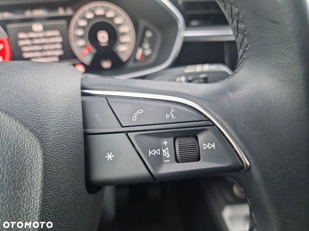 Audi Q3 Sportback - 19