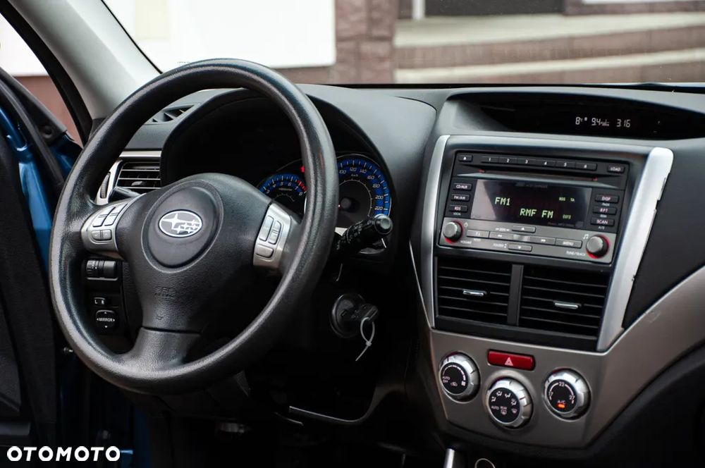 Subaru Forester 2.0X Exclusive - 18