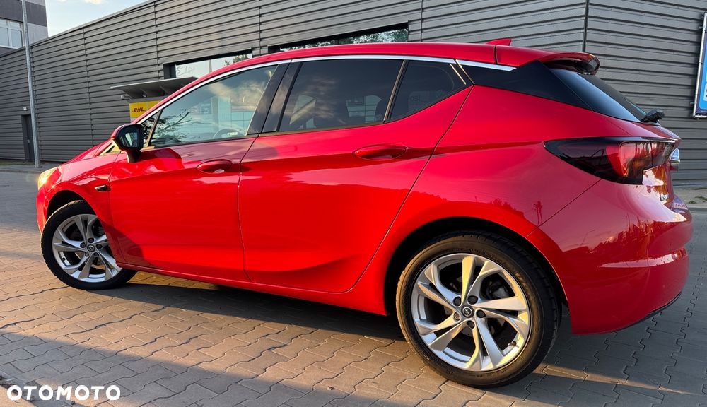 Opel Astra 1.4 T Dynamic S&S - 4
