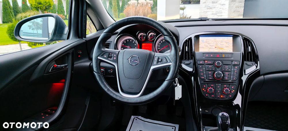 Opel Astra 1.6 SIDI Turbo ecoFLEX Start/S Innovation - 17