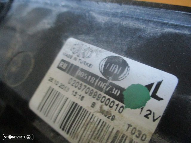 Farol Tras 02037099900010 FIAT DOBLO CARGO 2014 1.3 JTD 90CV 5P BRANCO Drt Mako - 3