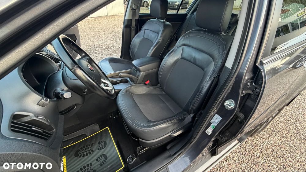 Kia Sportage 2.0 CVVT 2WD Automatik Spirit - 23
