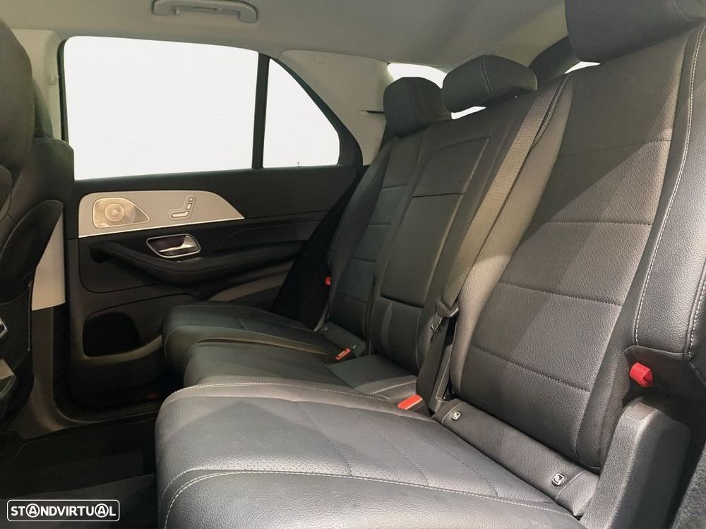 Mercedes-Benz GLE 300 d 4Matic - 12