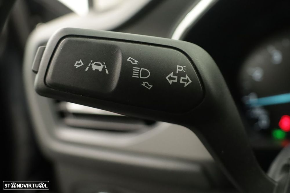 Ford Focus SW 1.0 EcoBoost MHEV Active X - 18