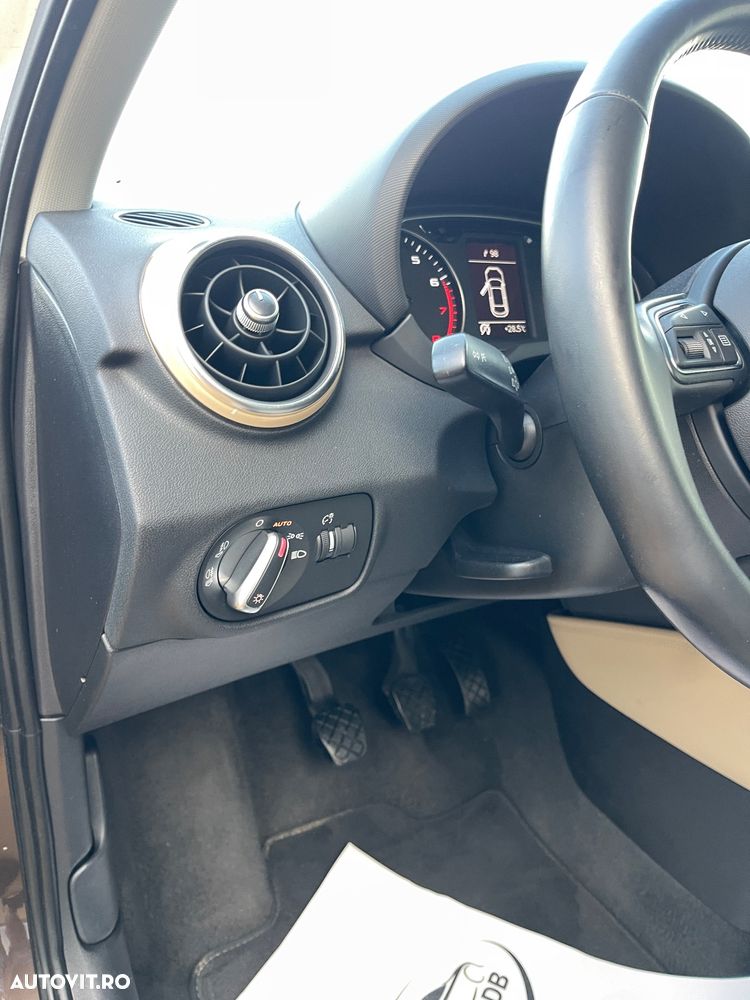 Audi A1 1.2 TFSI Ambition - 31