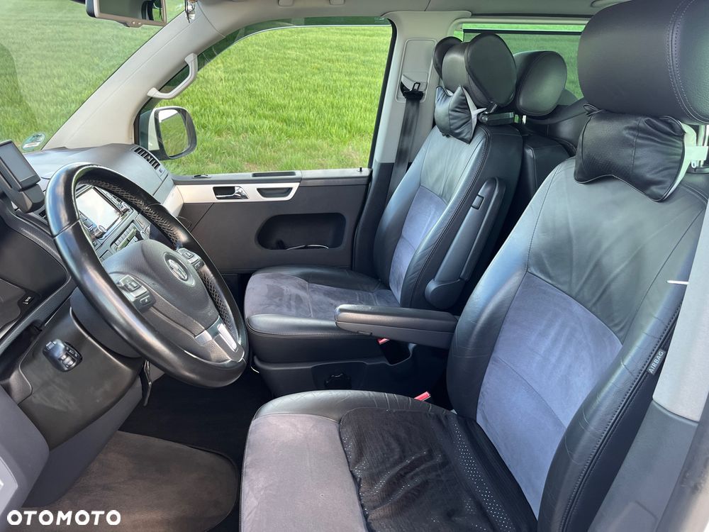 Volkswagen Multivan - 14