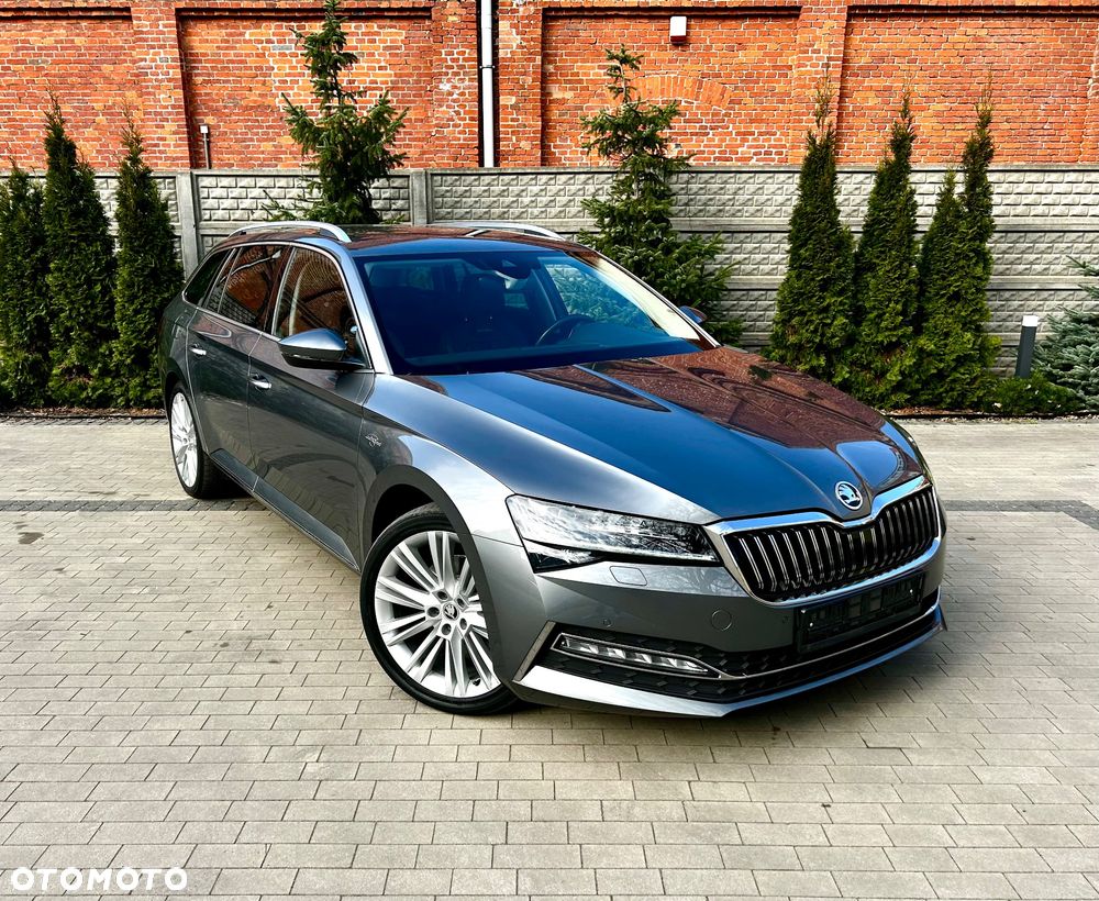 Skoda Superb 2.0 TDI SCR 4x4 L&K DSG - 2