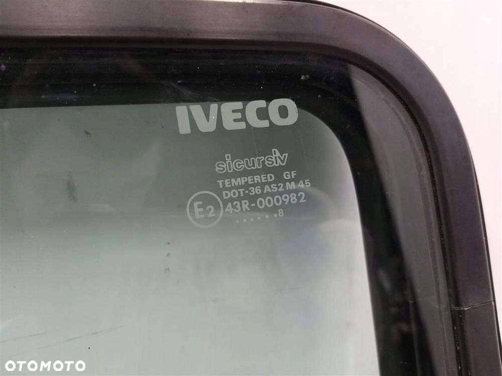 Szyba rozsuwana boczna BUS AUTOBUS 102 CM Iveco DAILY - 3