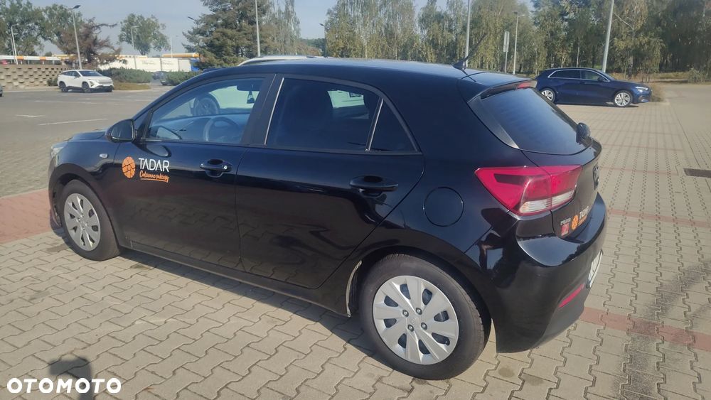 Kia Rio - 3
