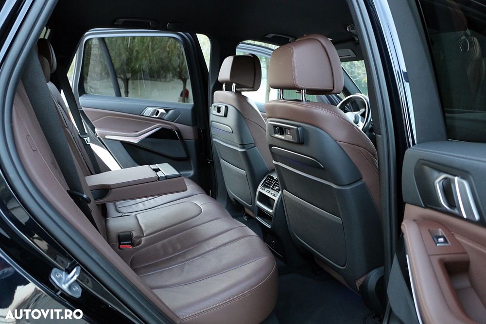 BMW X5 M M50d - 12