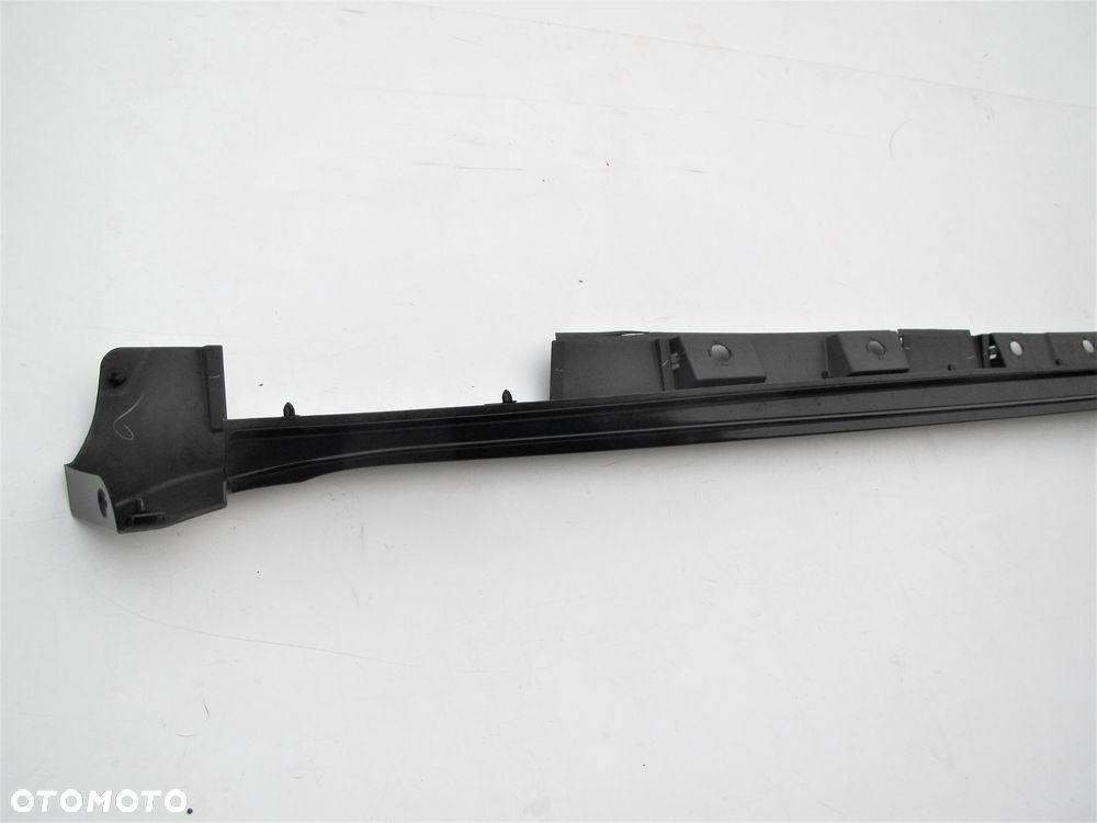 TOYOTA AVENSIS 3 T27 2008 - 2015 próg LISTWA L OE - 2