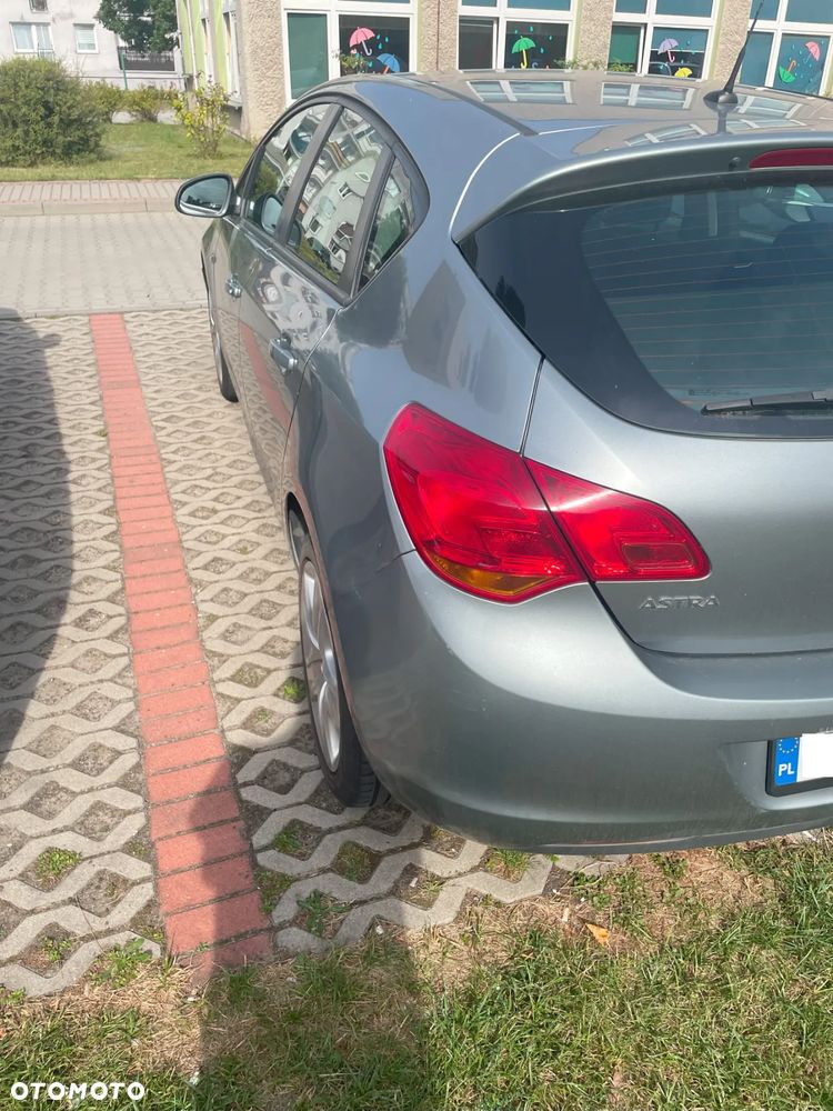 Opel Astra IV 1.4 Enjoy - 4