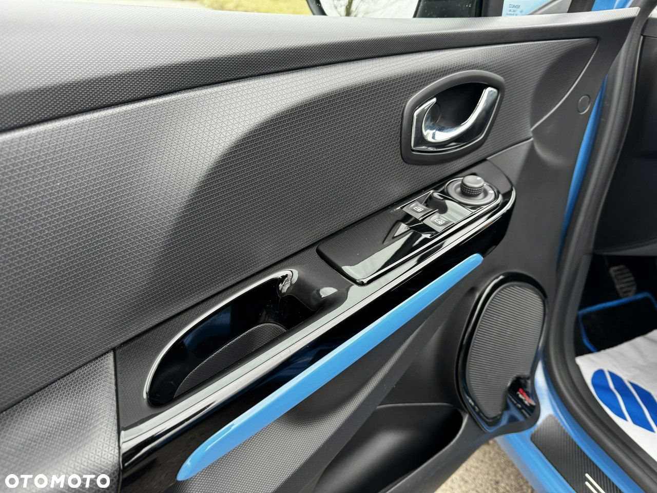 Renault Clio TCe 90 Luxe - 19