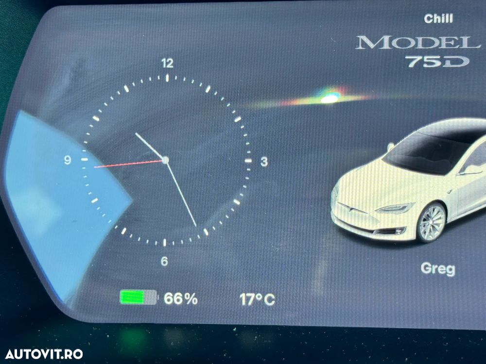 Tesla Model S - 16