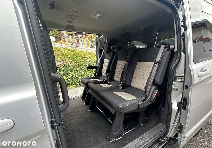 Ford Tourneo Custom 310 L2H1 VA Titanium - 9