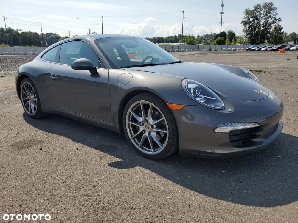 Porsche 911 - 4
