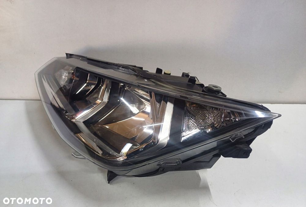 lampa lewy przod SEAT IBIZA V ARONA EUROPA - 3
