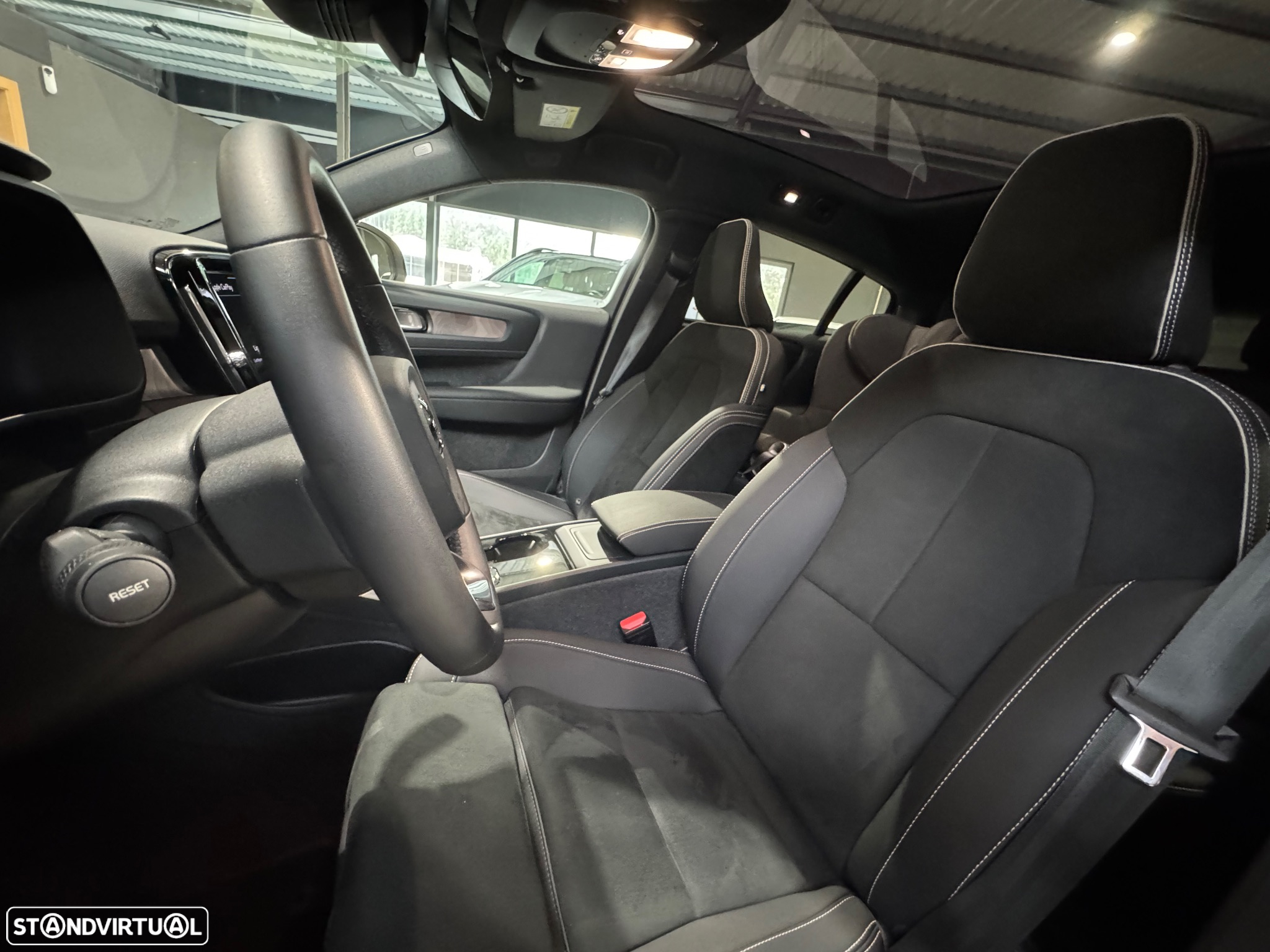 Volvo C40 Recharge Extended Range Plus - 15