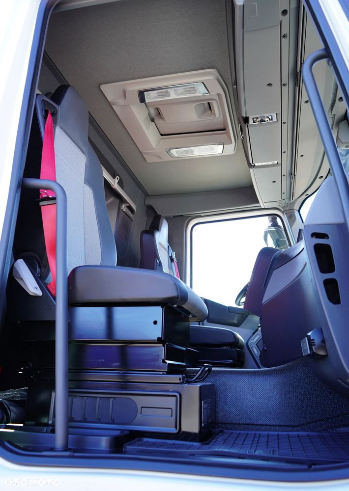 Renault C 430 / 6 X 2 / E 6 / SKRZYNIOWY + HDS / FASSI F 195 / ROTATOR / PILOT / DŁ. 8,05 M - 10