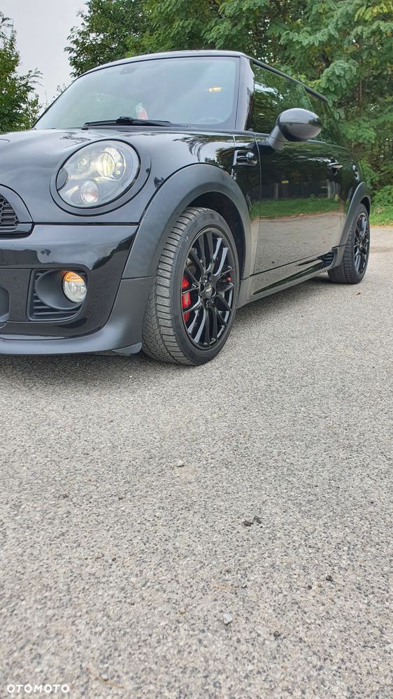 Mini John Cooper Works 2012 photo 4