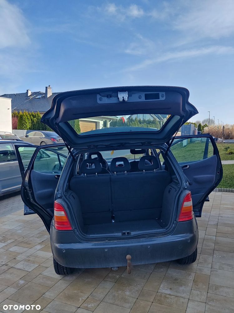 Mercedes-Benz Klasa A - 12