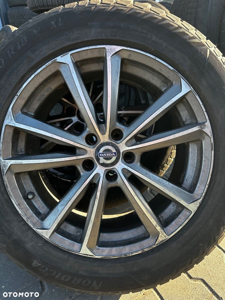Volvo XC 90 3.2 AWD R-Design - 30