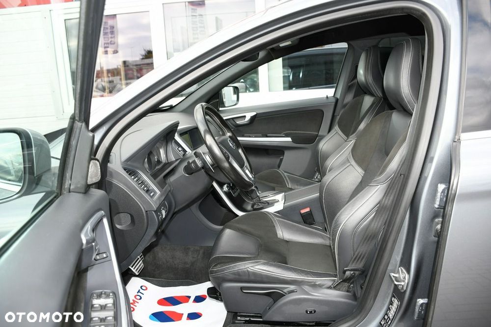 Volvo XC 60 D4 Geartronic RDesign - 17