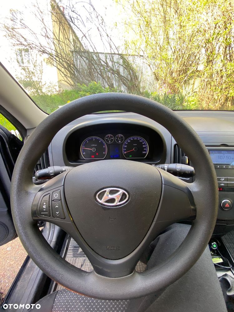 Hyundai i30 1.6 CRDi Base - 7