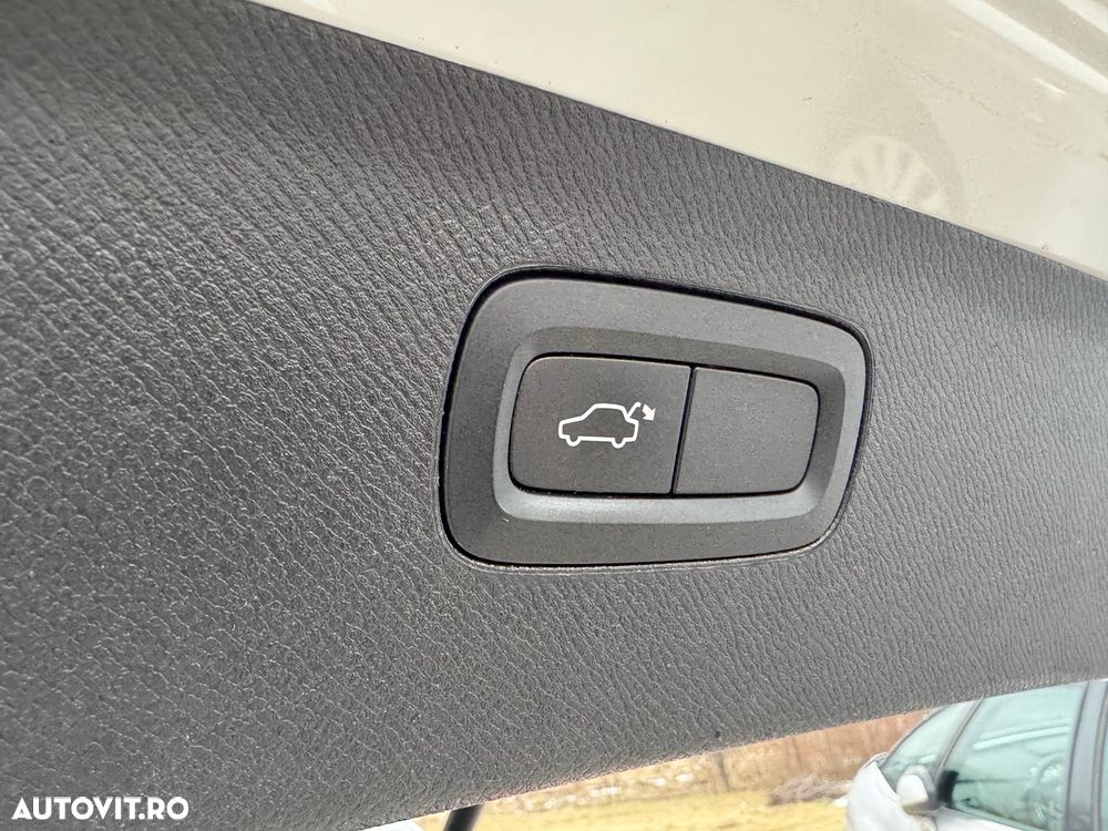 Volvo XC 90 T8 AWD Recharge Geartronic Inscription Edition - 40