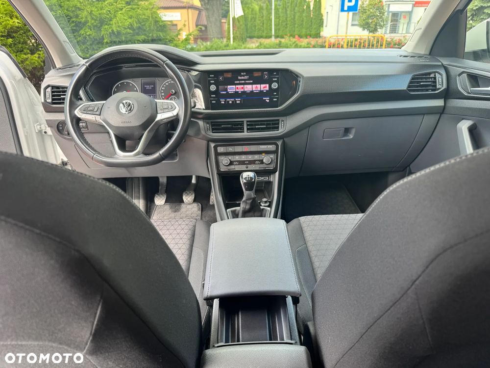 Volkswagen T-Cross - 20