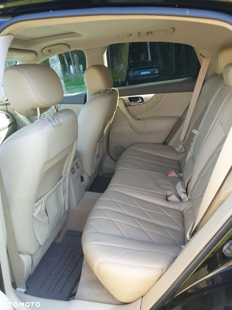 Infiniti FX FX35 - 13