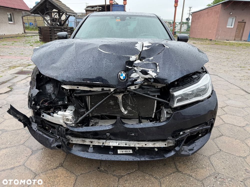 BMW Seria 7 740d xDrive - 9