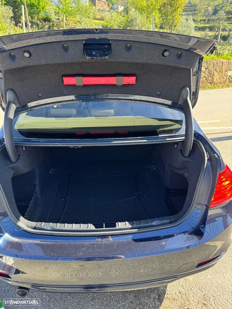 BMW 318 d Auto Line Sport - 5