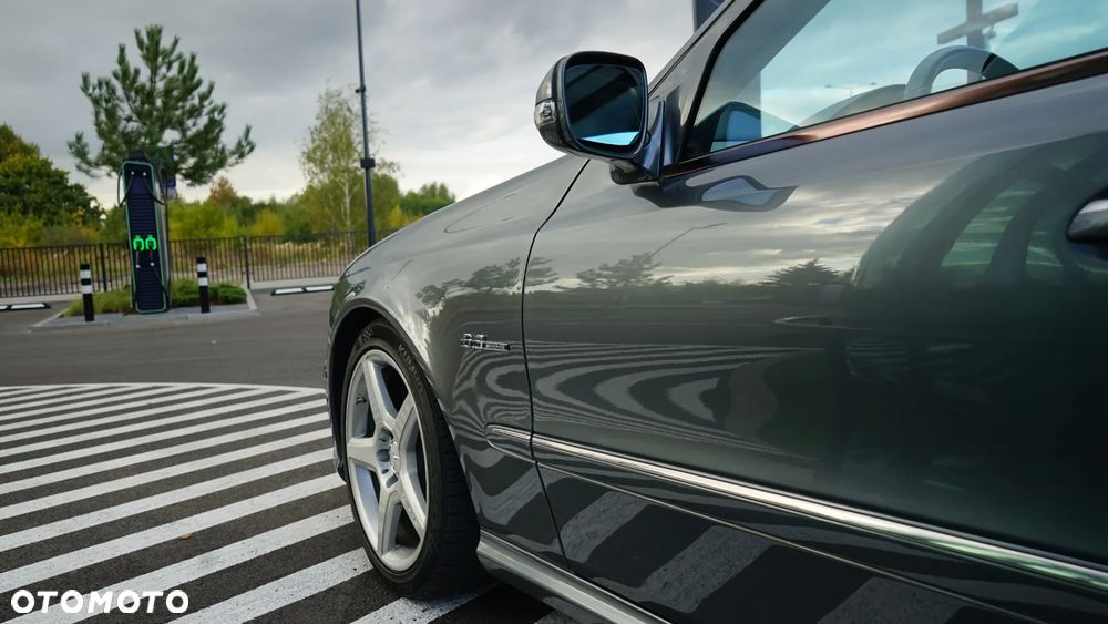 Mercedes-Benz Klasa E 63 AMG 7G-TRONIC - 11