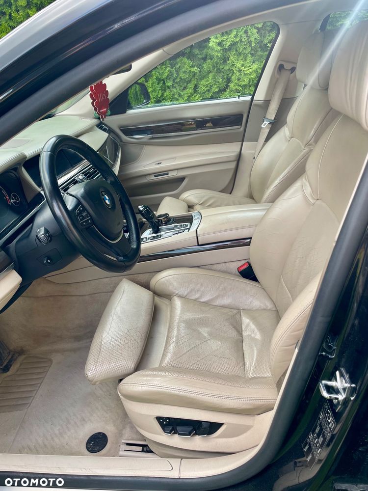 BMW Seria 7 730d - 10
