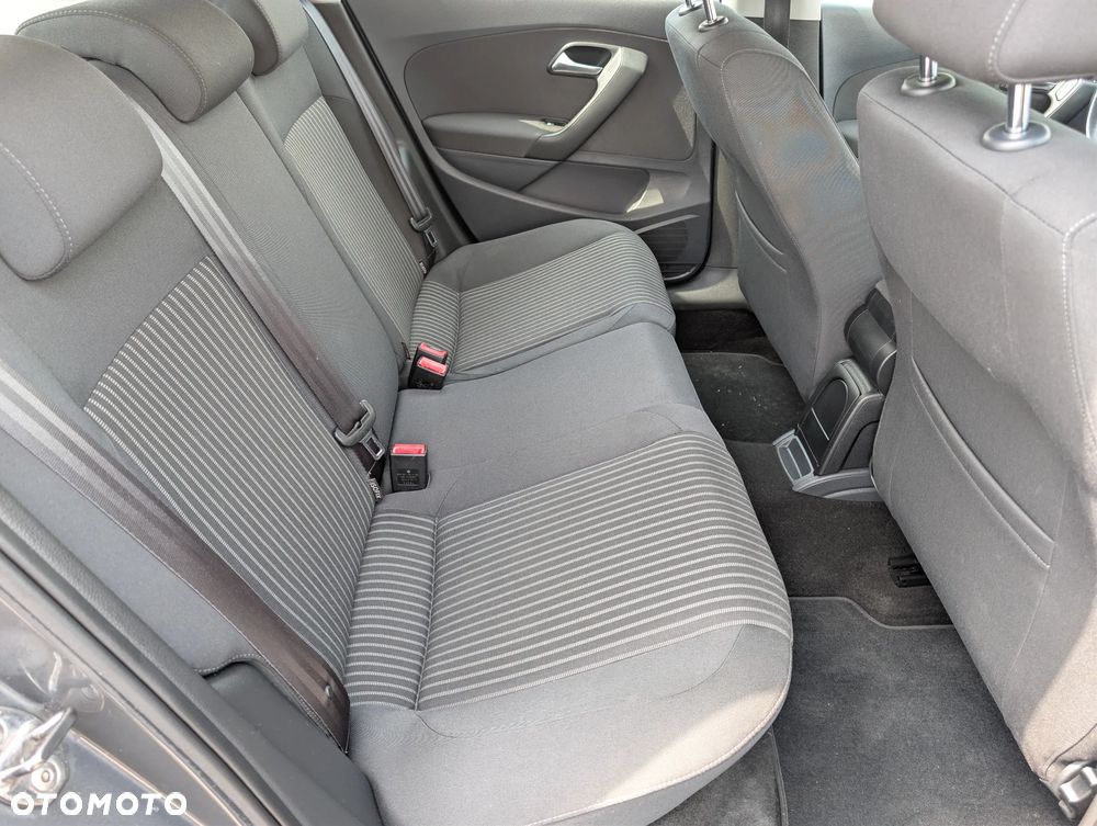 Volkswagen Polo 1.2 TSI Highline - 16