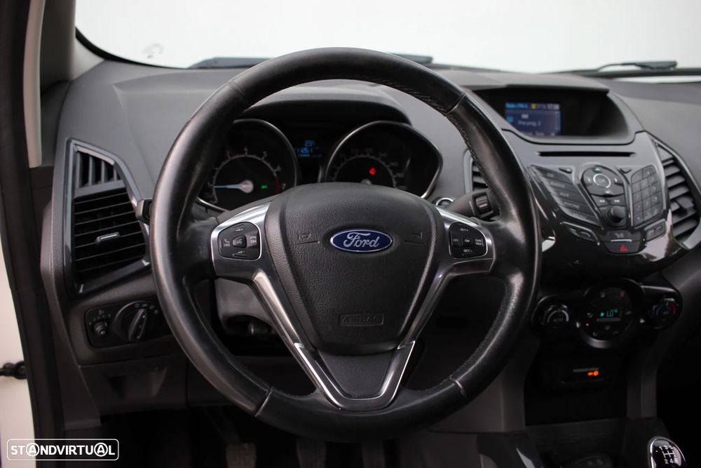 Ford EcoSport 1.0 EcoBoost Titanium - 23