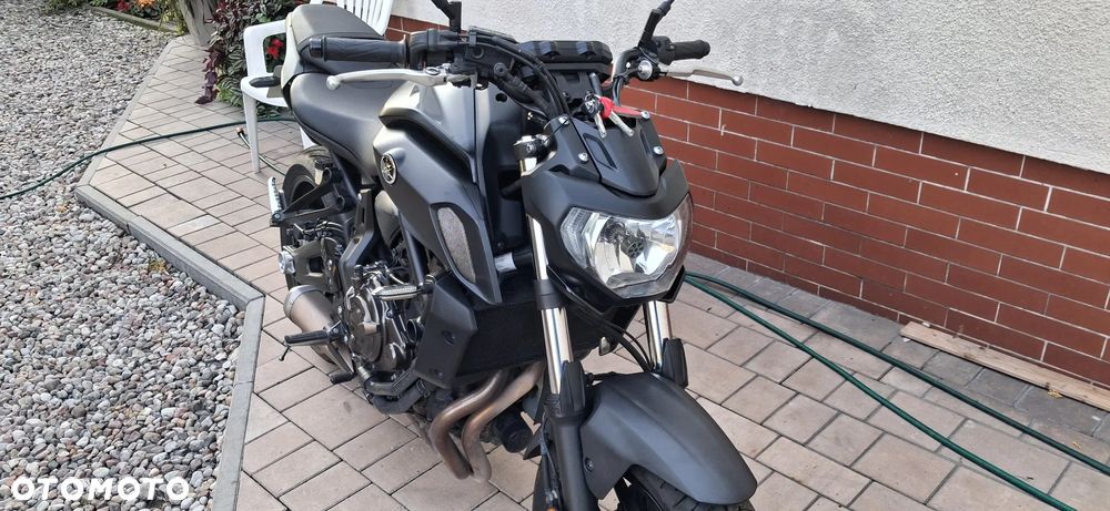 Yamaha MT - 13