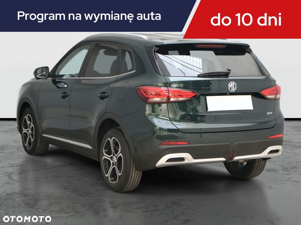 MG ZS - 6