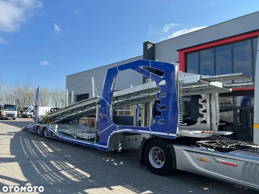 VEGA TRAILER CAR CARRIER - 17