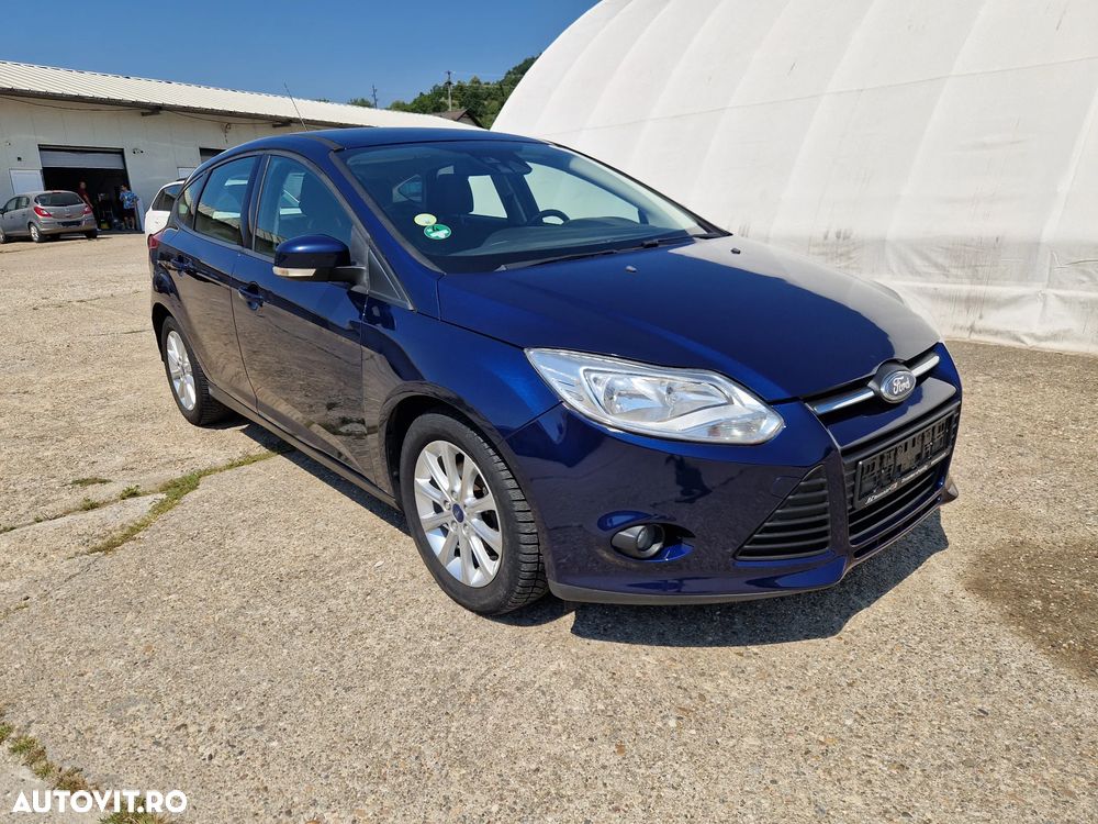 Ford Focus 1.6 TDCI DPF Ambiente - 2