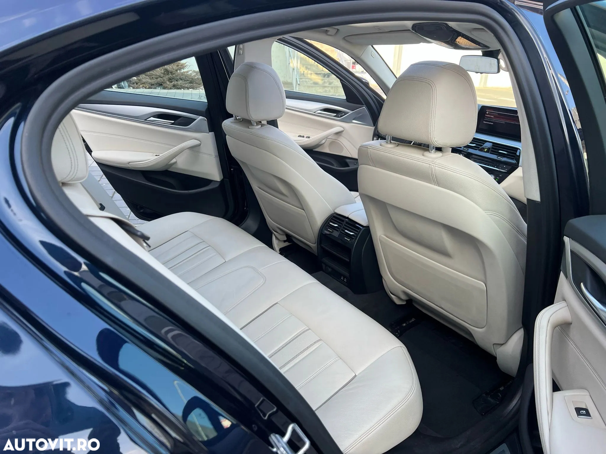 BMW Seria 5 520d Efficient Dynamics Edition Aut. - 7