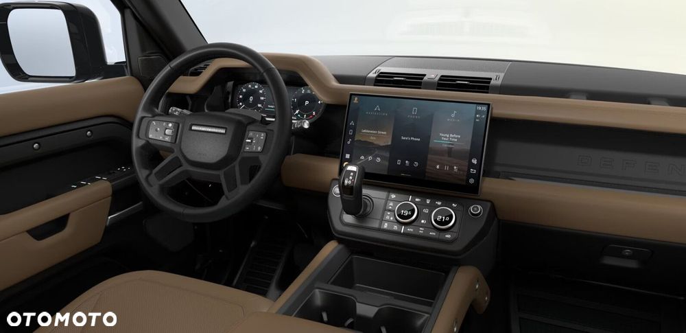 Land Rover Defender - 4