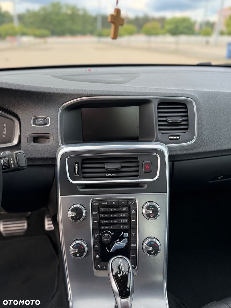 Volvo S60 T5 Geartronic Momentum - 3