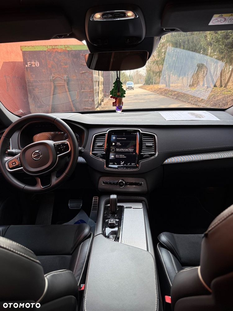Volvo XC 90 - 8